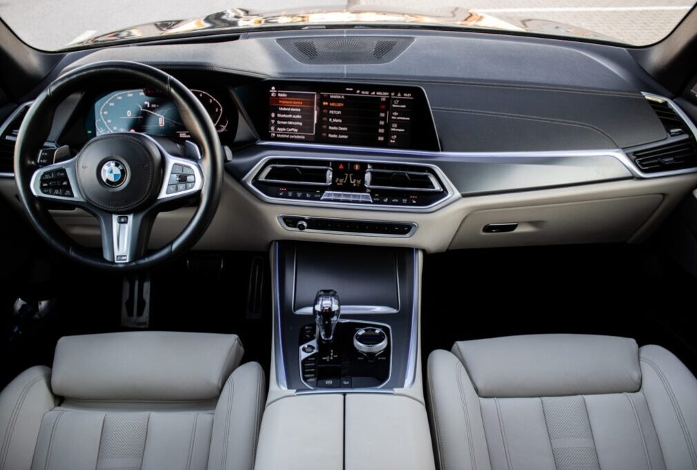 BMW X5 3.0 xDrive30d, 210kW (2021) - 11