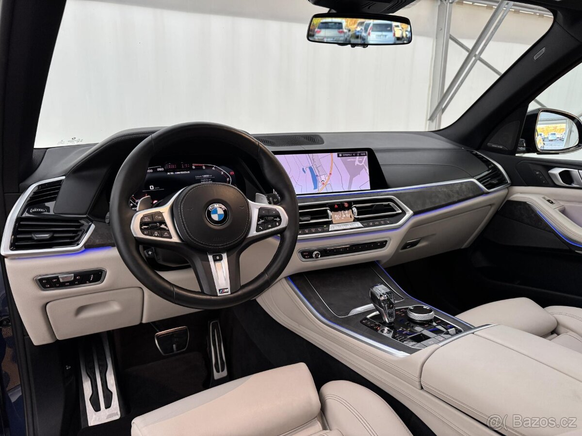 BMW X5, M50d CZ 1-Maj SkyLounge - 11