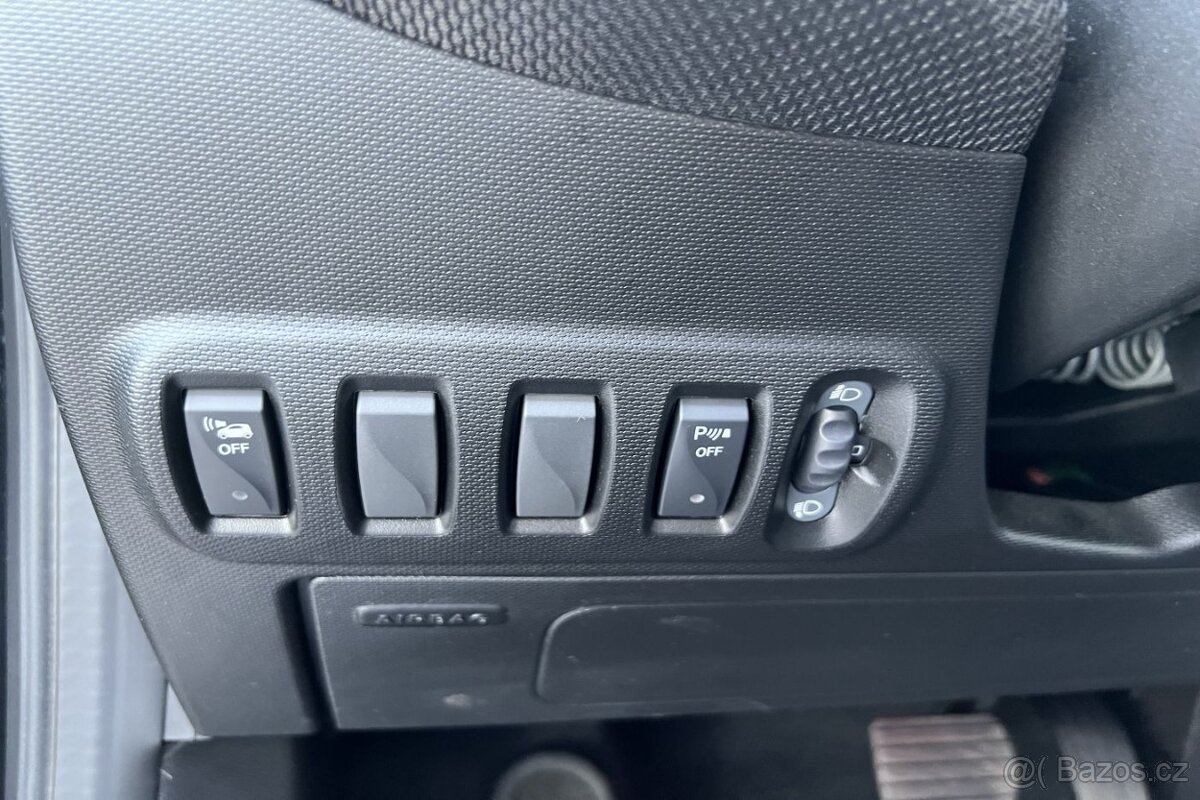 Prodám Smart Fortwo Cabrio EQ BRABUS JBL - 11