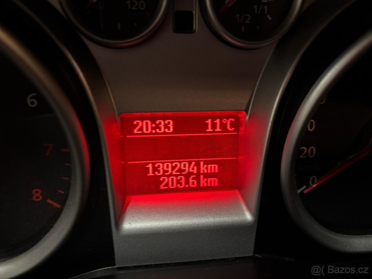Ford C-MAX 1.6 rok 2010 - 11