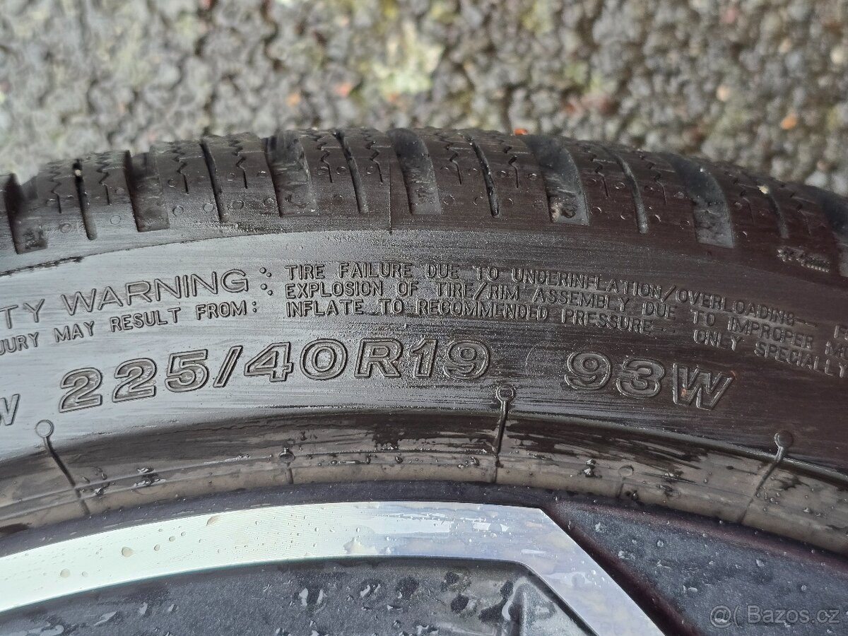 Zimní sada kol pneu Škoda Octavia Altair R19, TPMS - 11