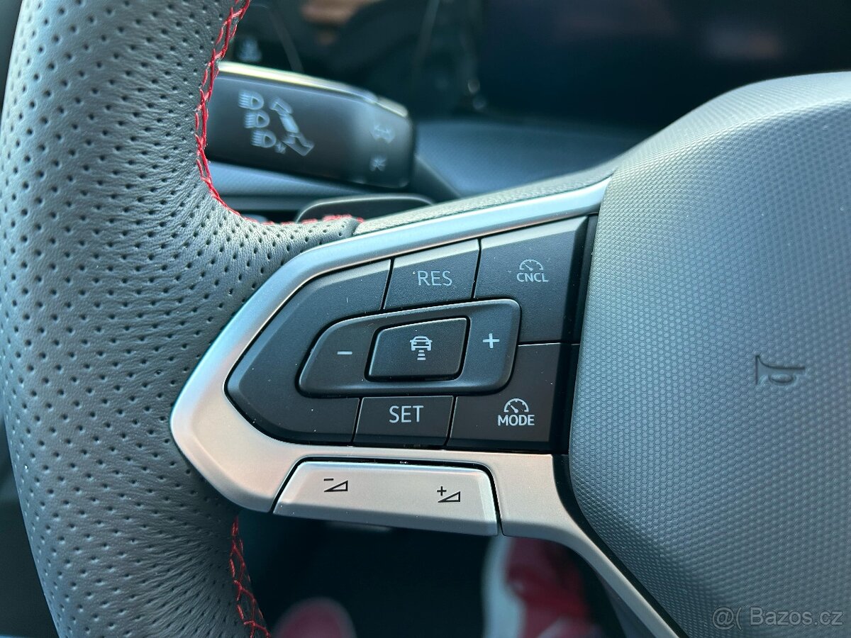 Golf GTI MK8.5 DCC 8250KM - 11