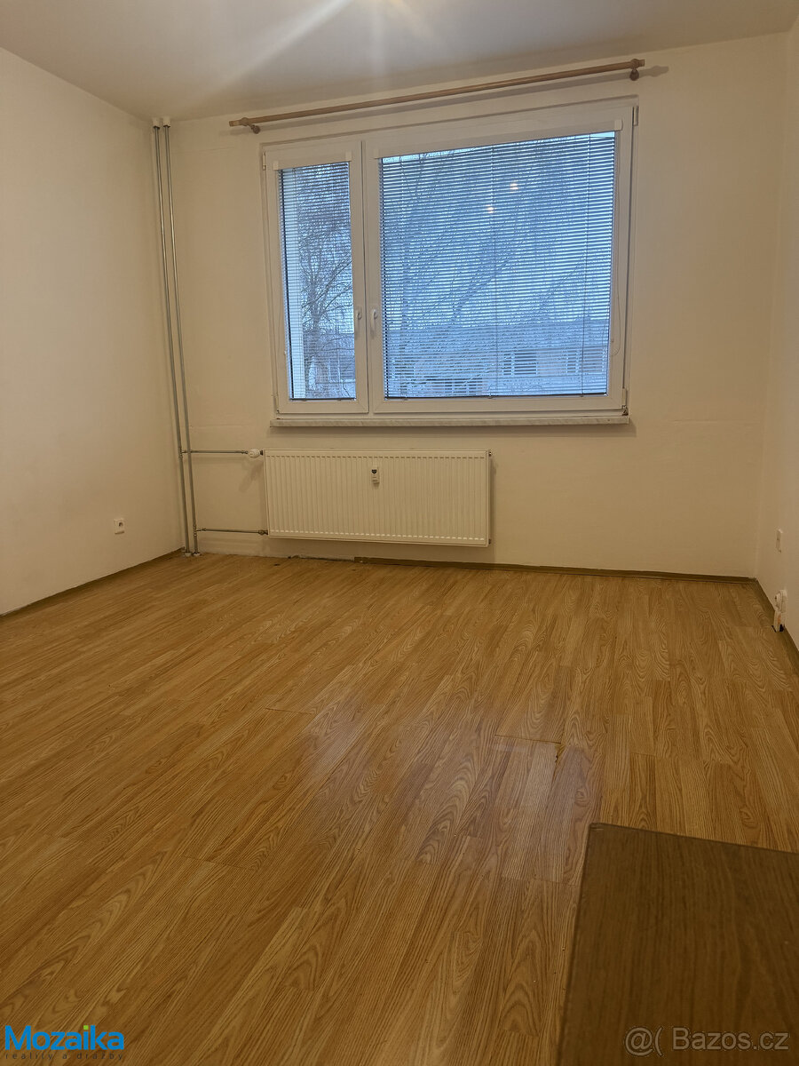 Pronájem bytu 1+1 na ul.Dukelská v Litomyšli. CP 35m2. - 11