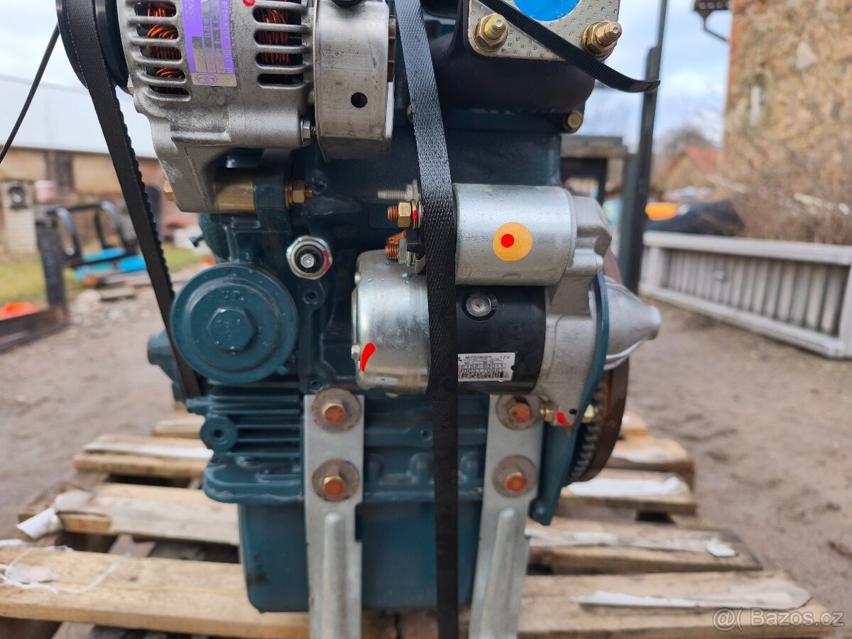 Kubota Z482 nový motor - 11