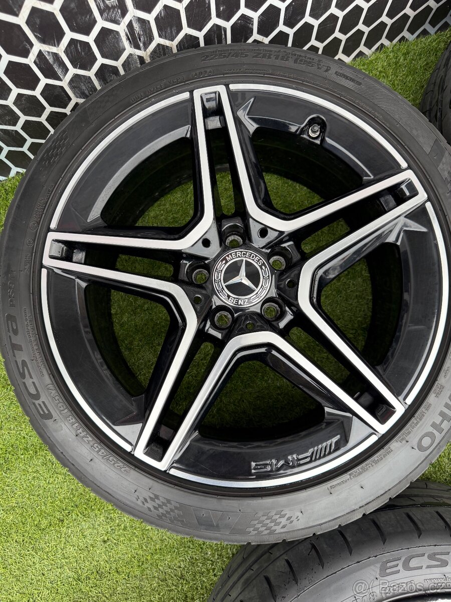 Mercedes AMG A/CLA/B CLASS - 225/45 R18 LETNÍ ORIGINÁL - 11