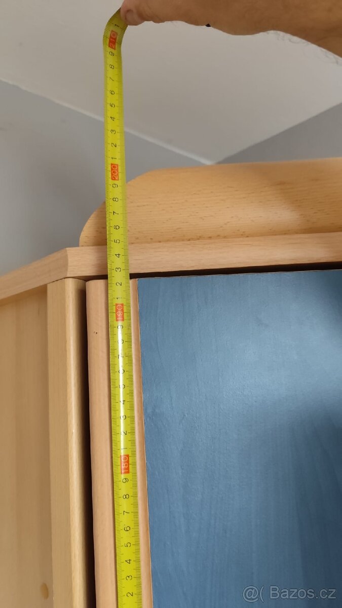 Rohová skříň + 2 komody - 11