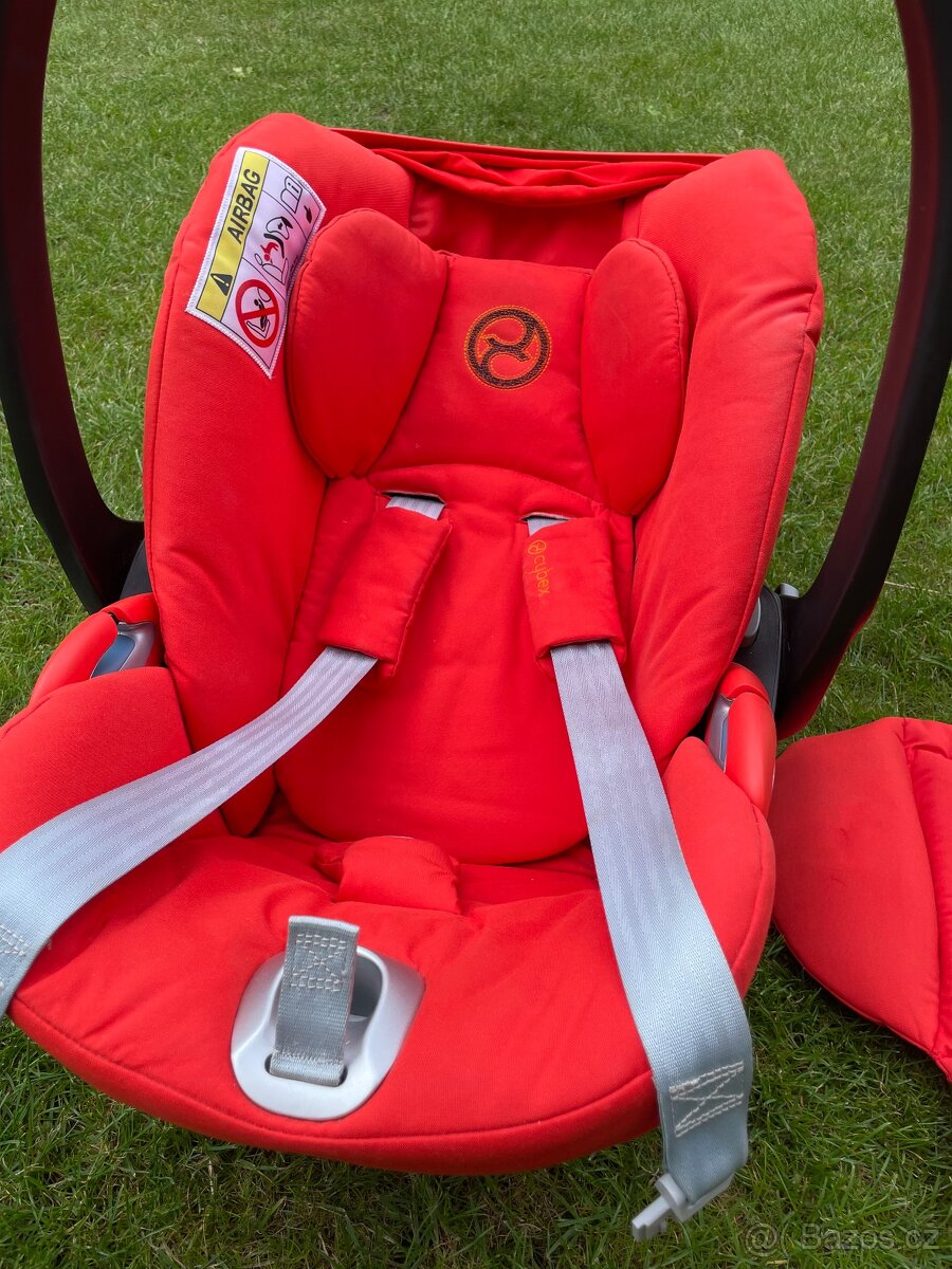 Autosedačka (vajíčko) Cybex Cloud Z i-Size Autumn Gold 2021 - 11