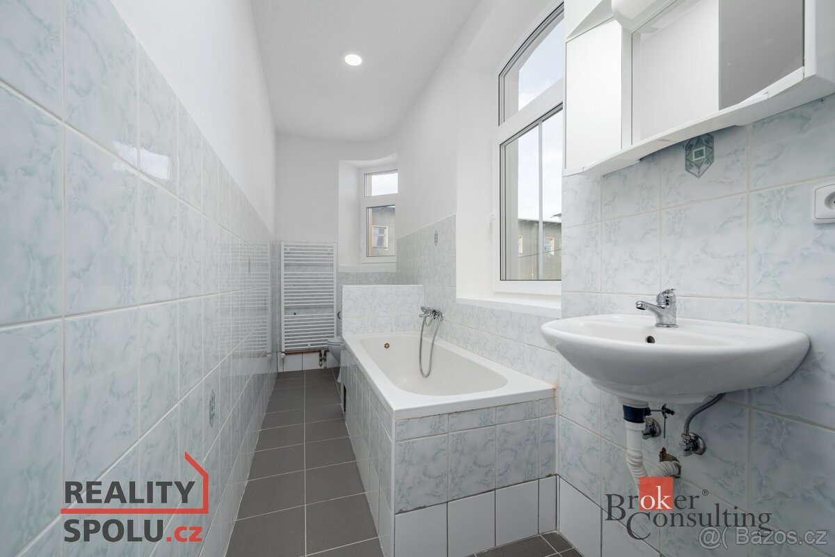 Prodej, komerční/ubytování, 554 m2, Prosečská 5048, Proseč n - 11