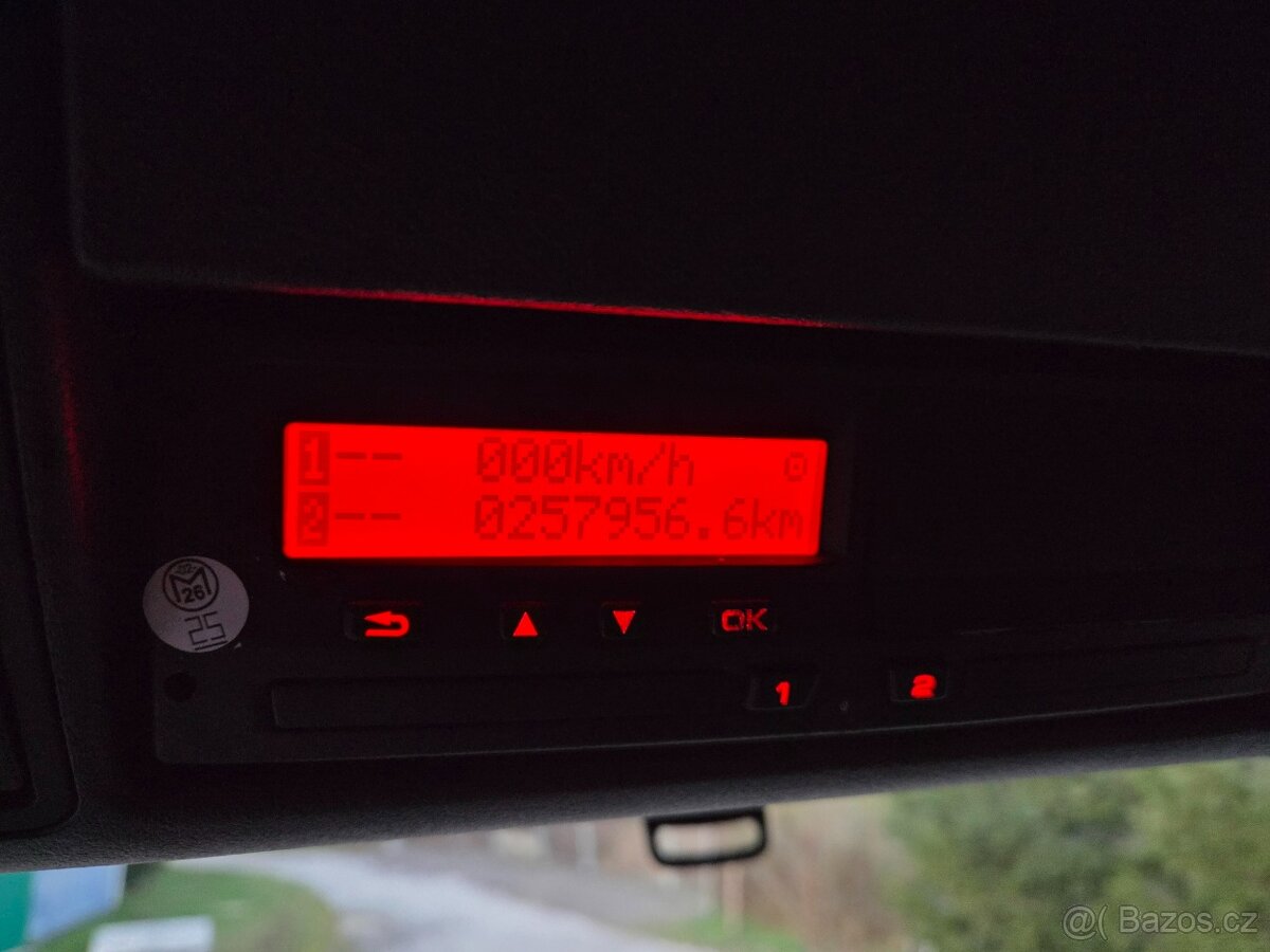 MAN TGX 33.500 6x4 MANUAL RETARDER iba 258tkm - 11