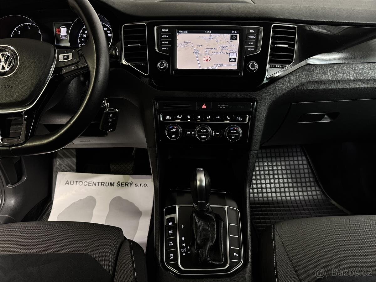 Volkswagen Golf Sportsvan 1.6TDI DSG HIGHLINE 1.MAJ - 11