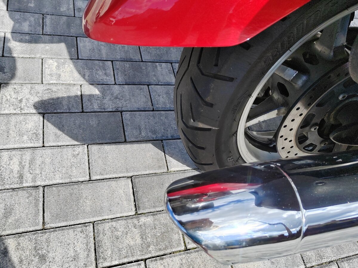 Yamaha xvs 1300 - 11