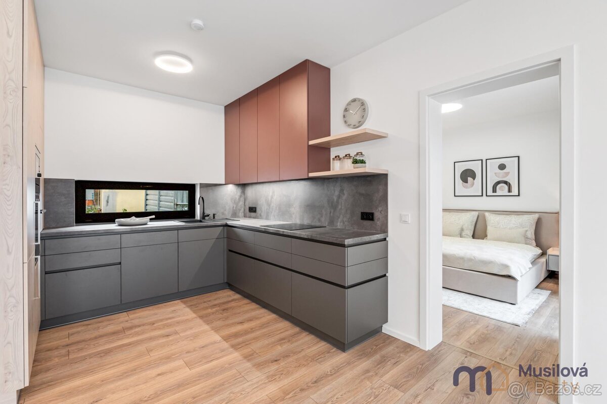 Prodej rodinného domu 150 m, pozemek 636 m - 11