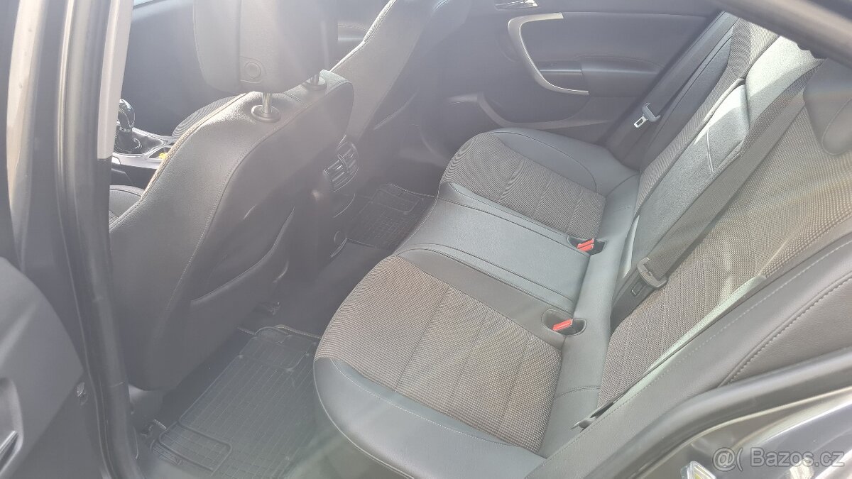 ♦️Opel insignia 2.0 cdti 118kw 2012 - 11