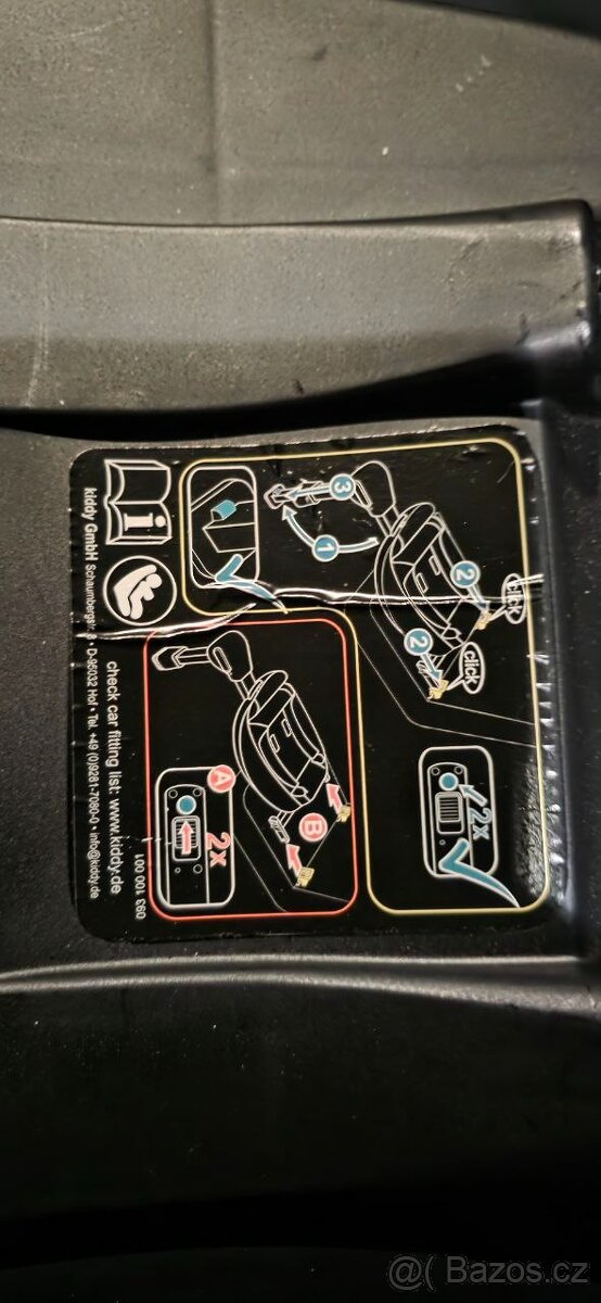 Autosedačka isofix se základnou - 11