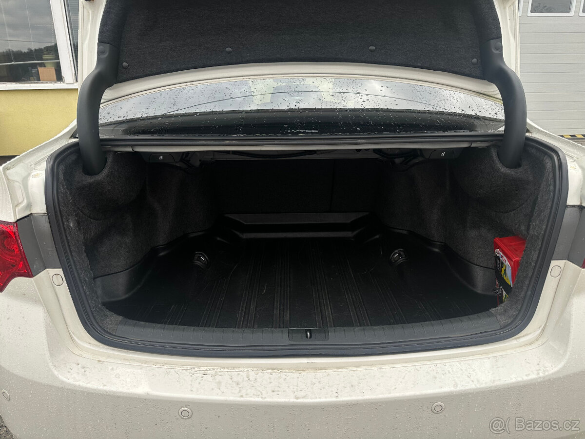 Honda Accord 2.4i-VTEC 148kW/8G/Executive - 11