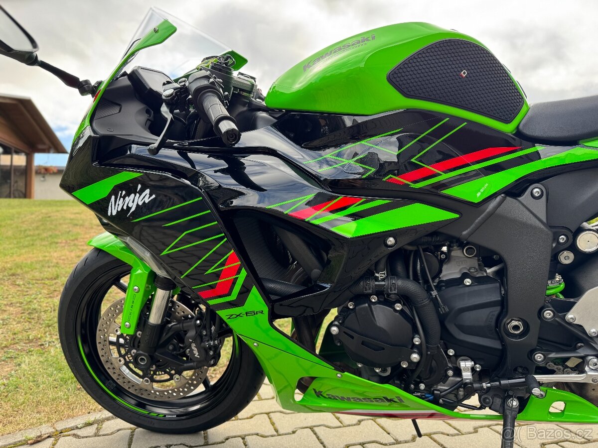 Kawasaki ZX6R 2024 - 11
