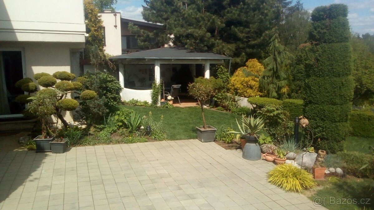 Pronájem bytu 3+1 v rodinném domě Zlín-Mladcová - 11