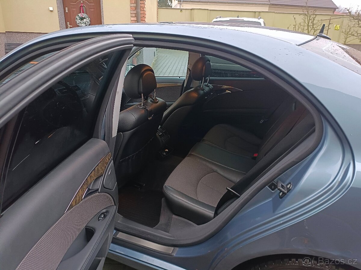 E 240 W211 Avantgarde automat Benz+LPG - 11