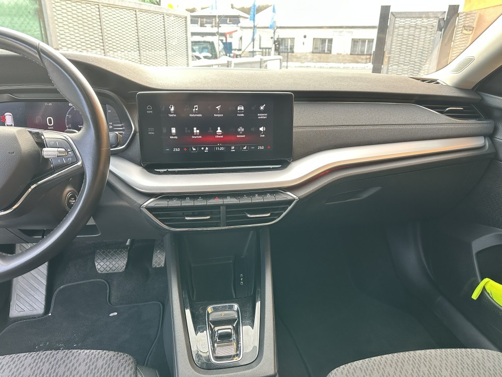 Škoda Octavia 2.0 TDi 110kW DSG - 11