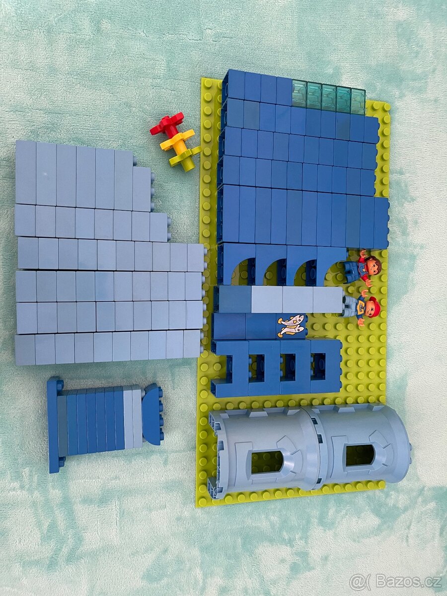 Lego Duplo modrý hrádek - 11