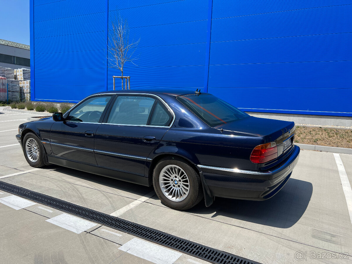 Predám BMW E38 750iL facelift vo výbornom stave - 11