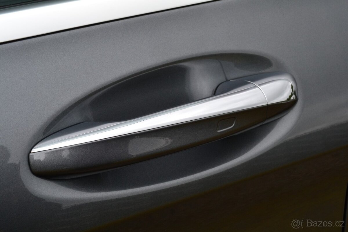 Mercedes-Benz GLC 350D 4Matic AMG paket LED - 11