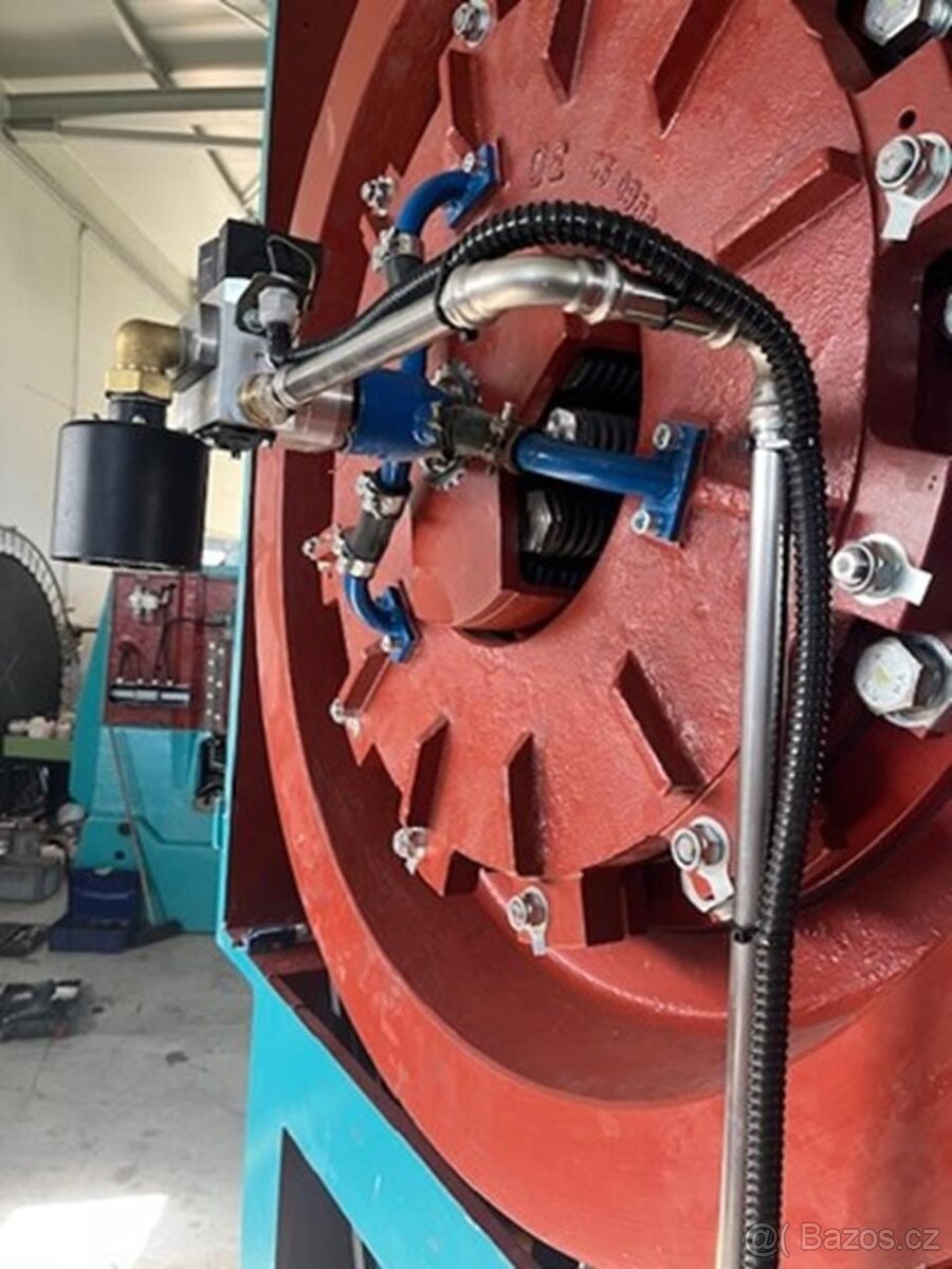 Výstředníkový lis ZTS LEK 250 - 11