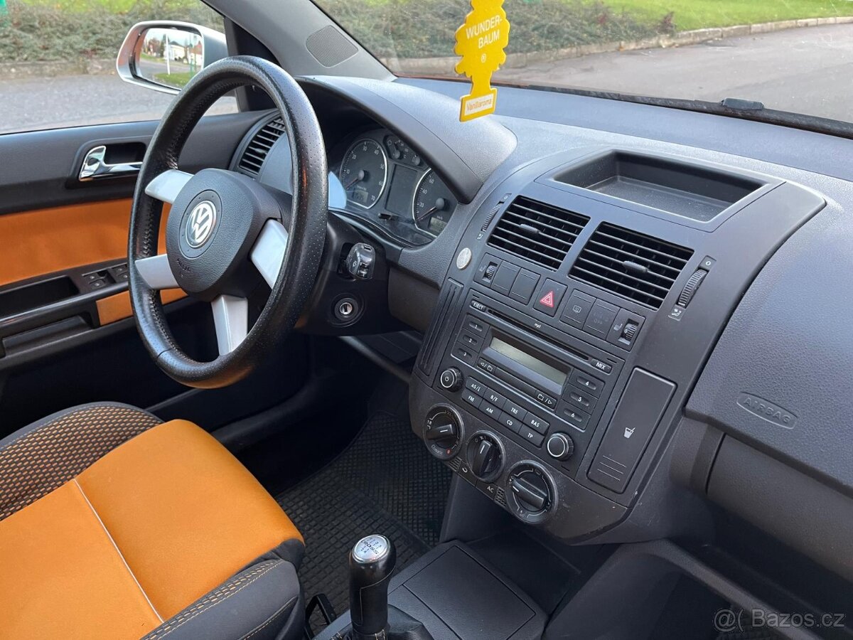 Polo Cross 1.4 16V NOVÁ STK KLIMA 2 X KOLA TAŽNÉ ZAŘÍZENÍ - 11