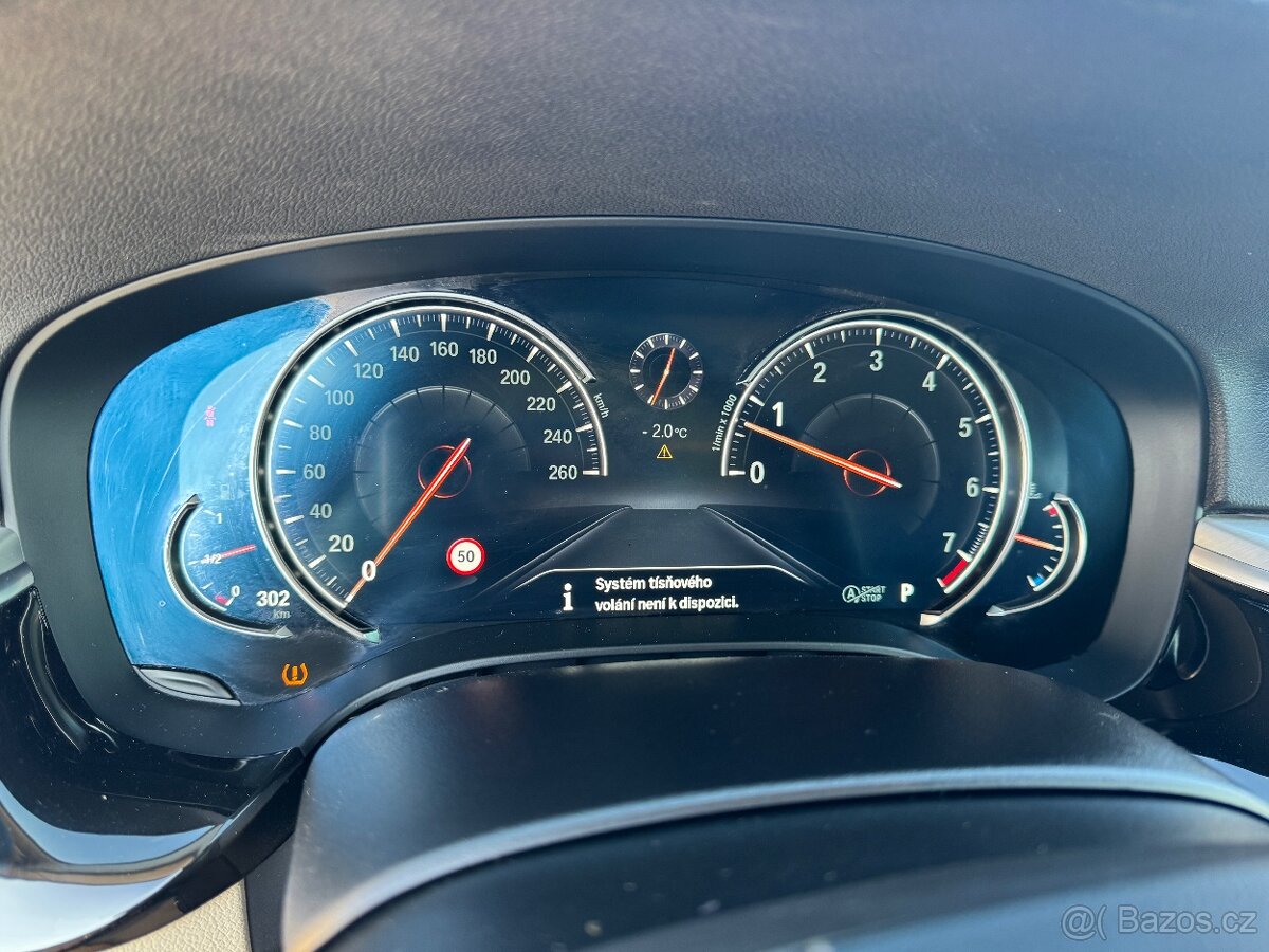 BMW 540i xDrive G5L – 2017 – 3.0 Benzín – Sport Line – DPH - 11