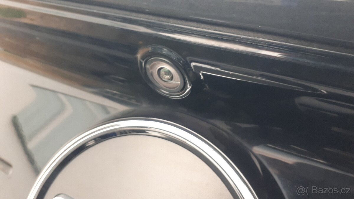 Ford Mustang 5.0 V8 330kW r.v. 2020 EU VERZE - 11