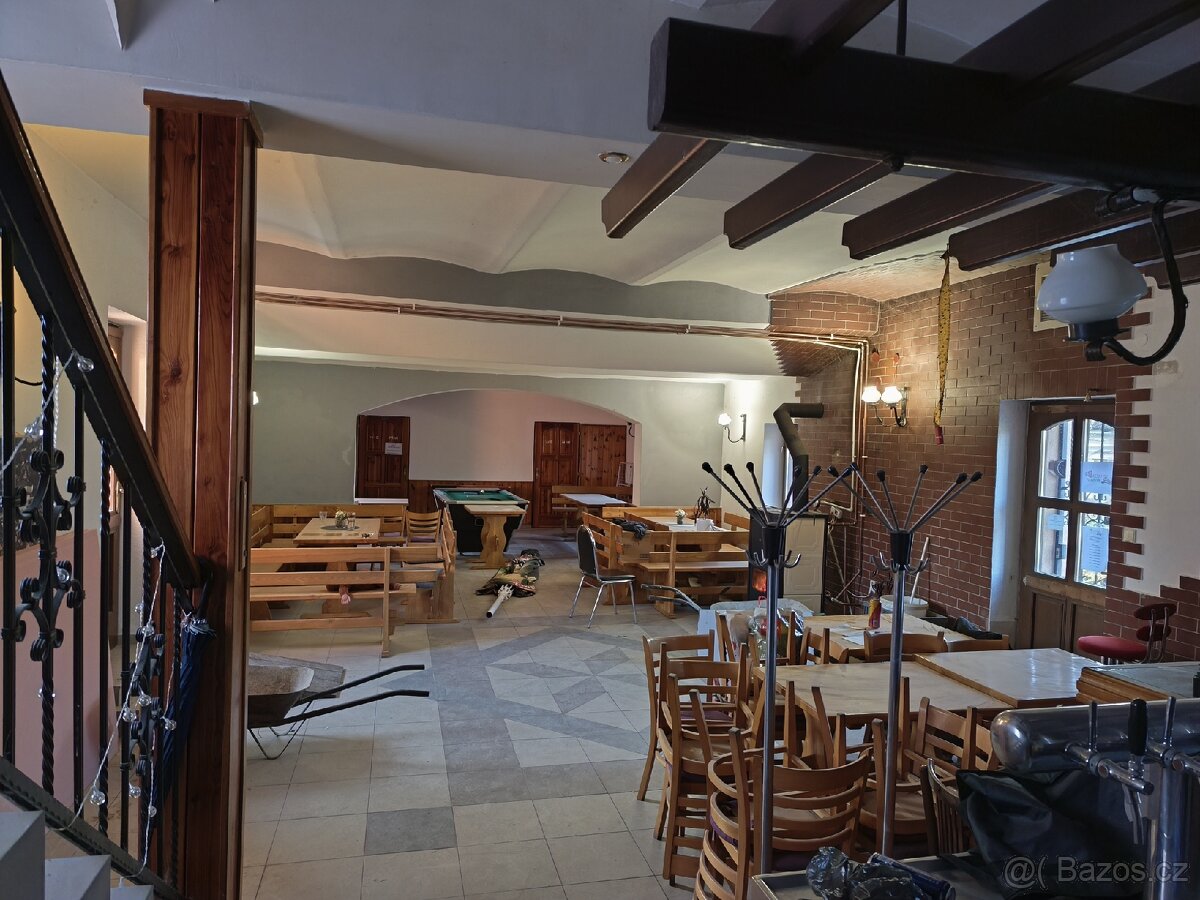 pronajmu hospodu babice u šternberka - 11