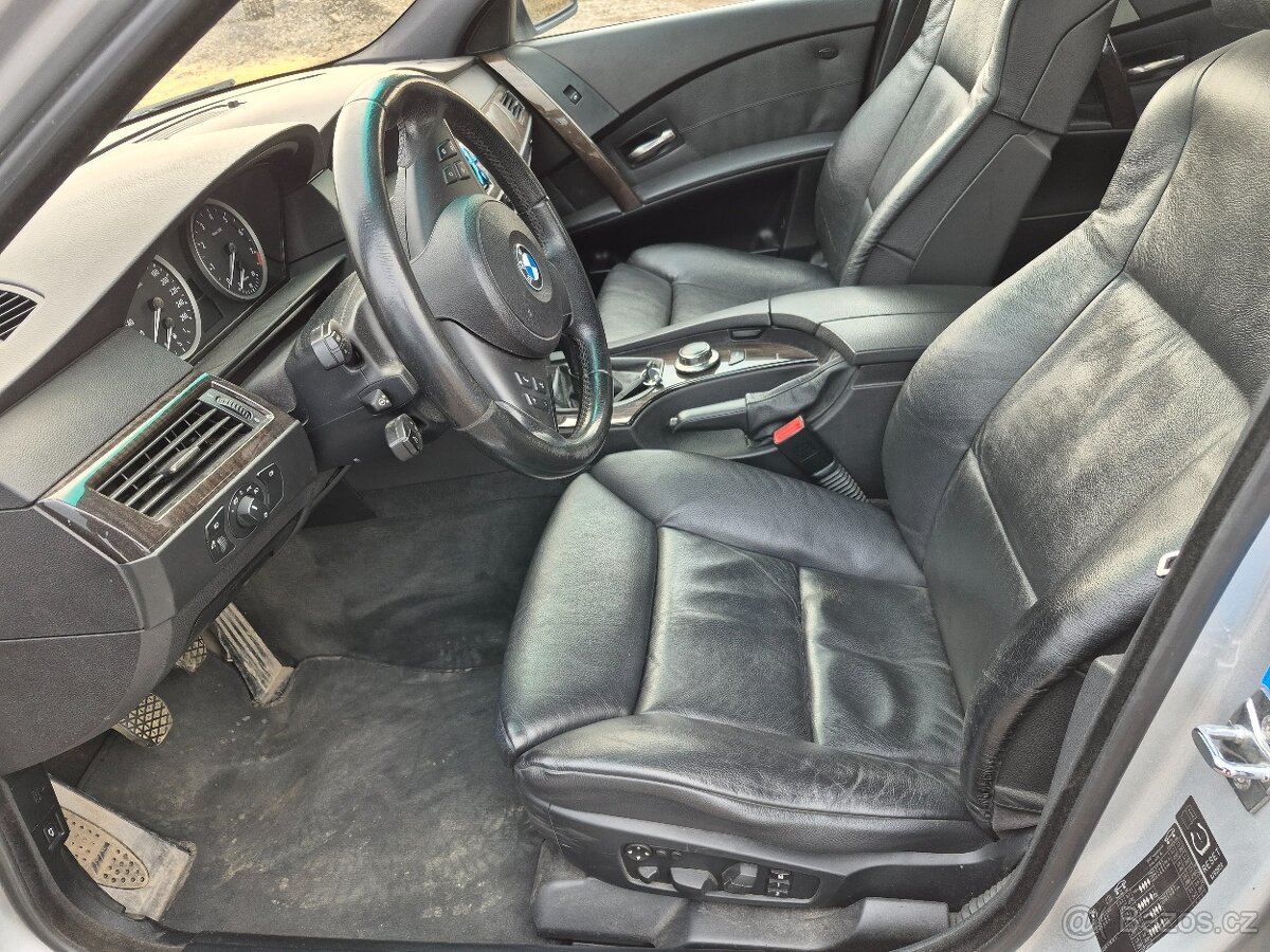 BMW 530xi E60 N52B30 - 11