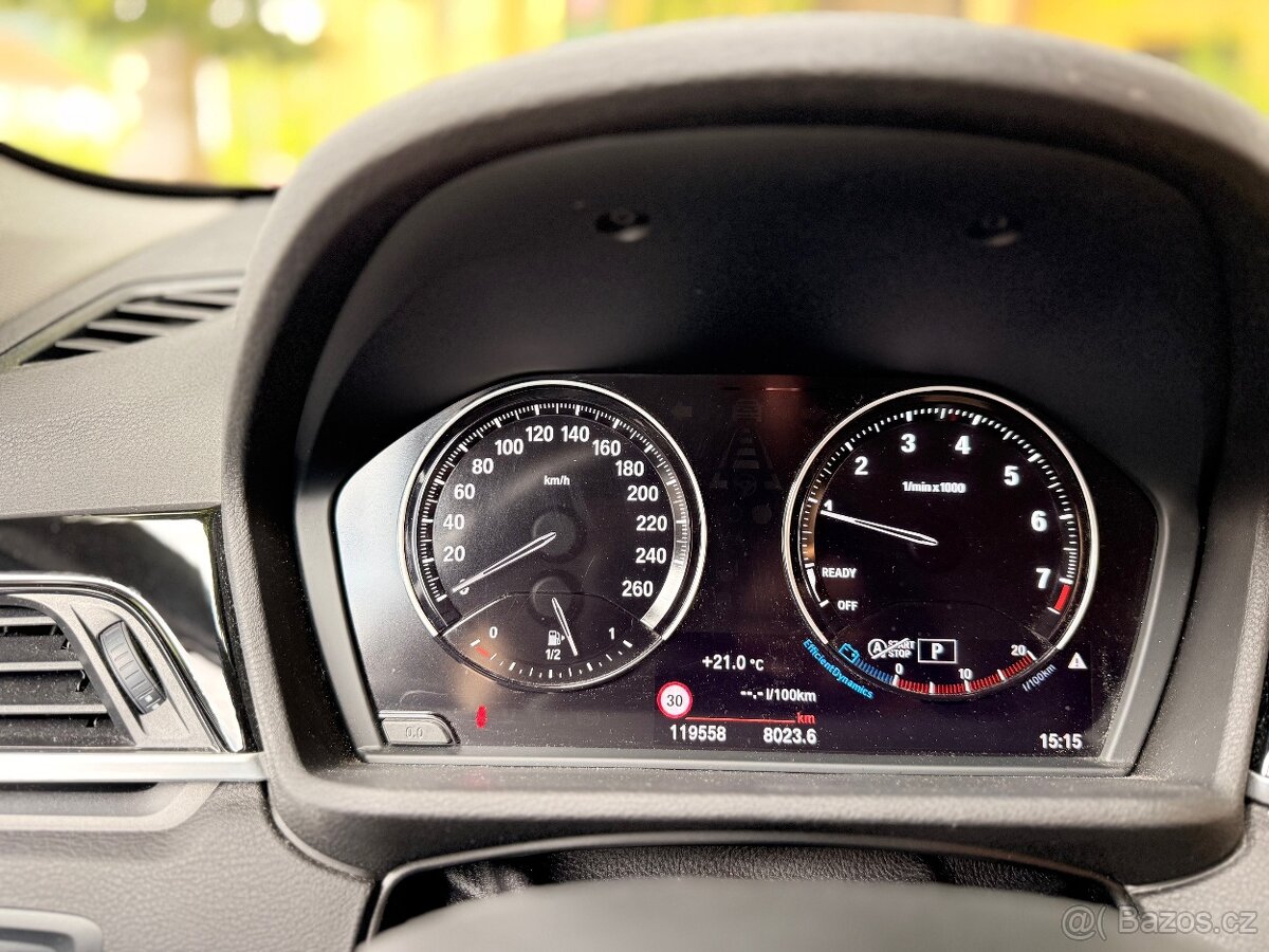 BMW X1 sDrive18i 103 kW - 11