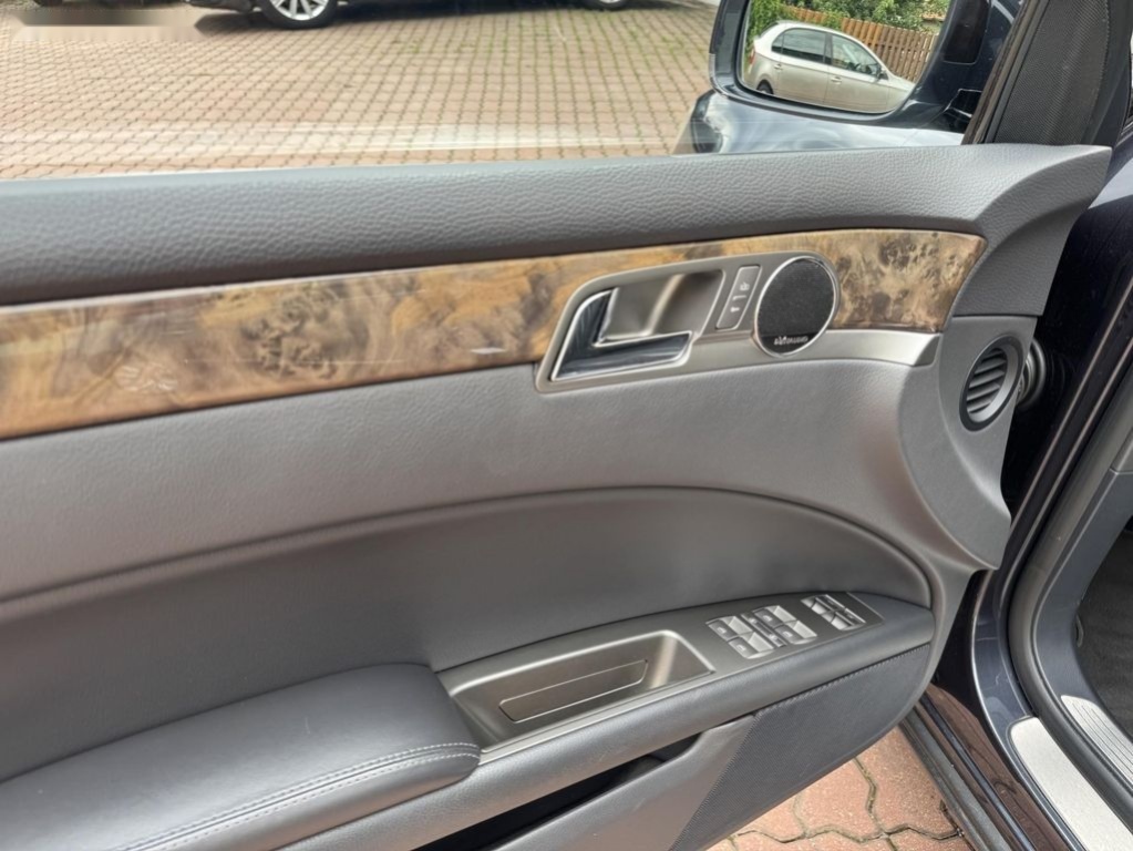 Volkswagen Phaeton,3.0TDI 176kW - 11