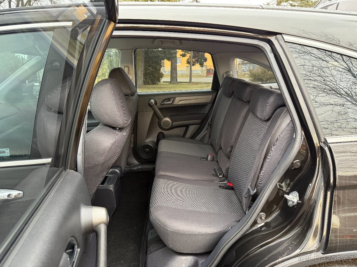 Pronájem Honda CR-V 2.2 TDCi automat, 110kW, 2012 - 11