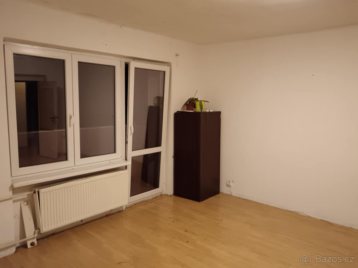 Byt 3+1/B,75m2,Libořice u Měcholup (mezi Žatcem a Podbořany) - 11