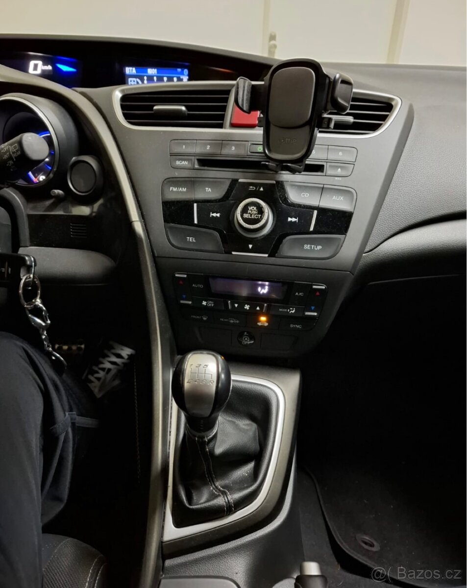 Honda Civic 1.8 i VTEC - 11