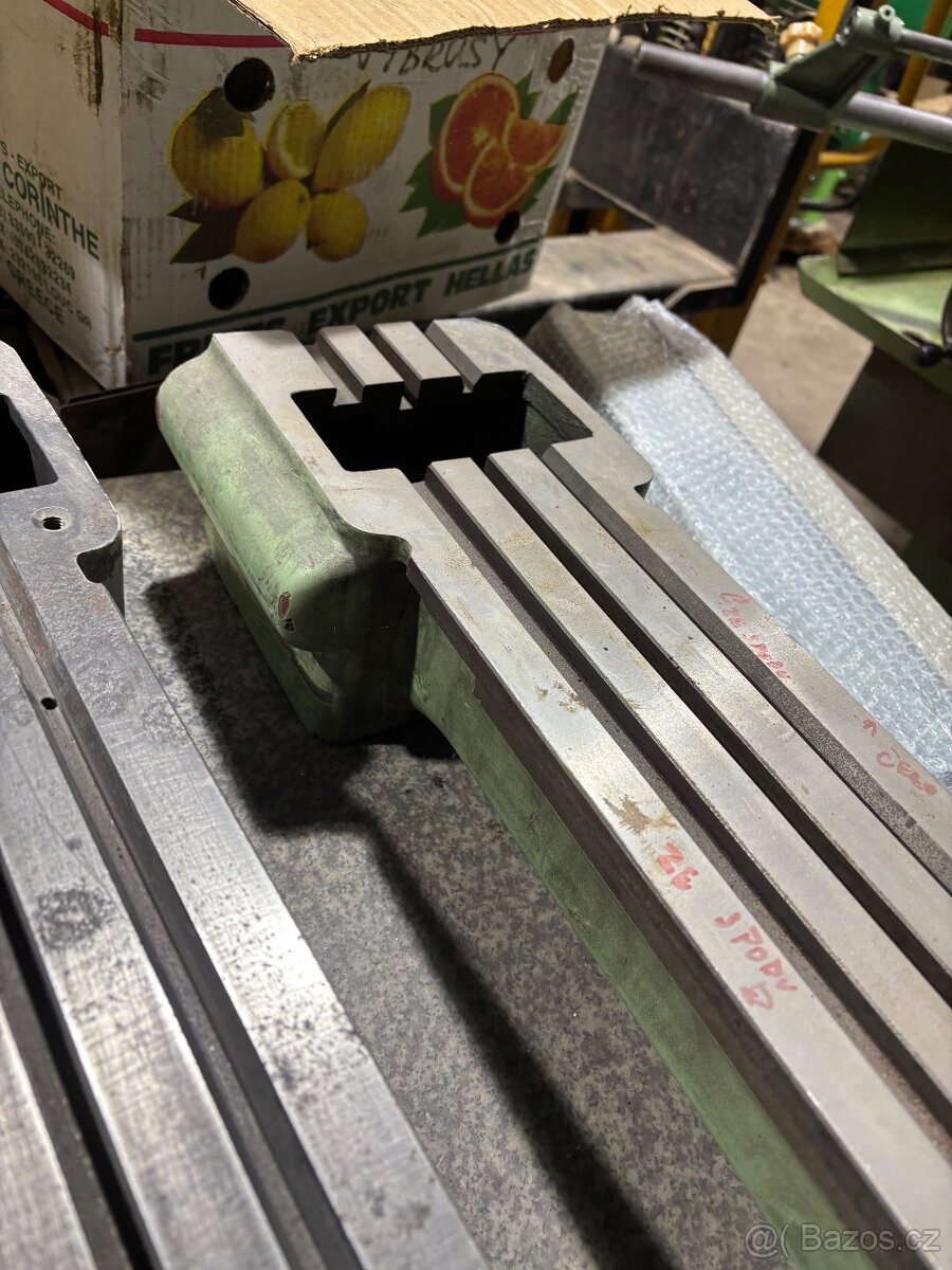 Prodám dílce k soustruhu MN 80 - 11