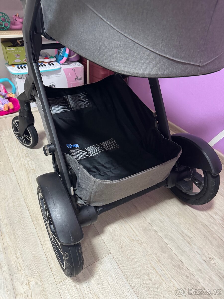 Kočárek NUNA DEMI GROW Oxford – rok používaný, skvělý stav - 11