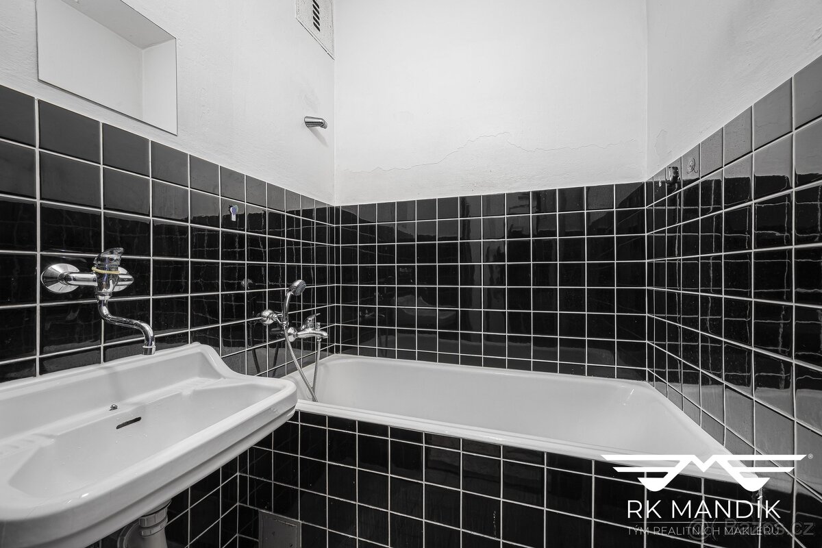 Prodej bytu 2+1 48 m², Praha - Letňany, ev.č. 713 - 11