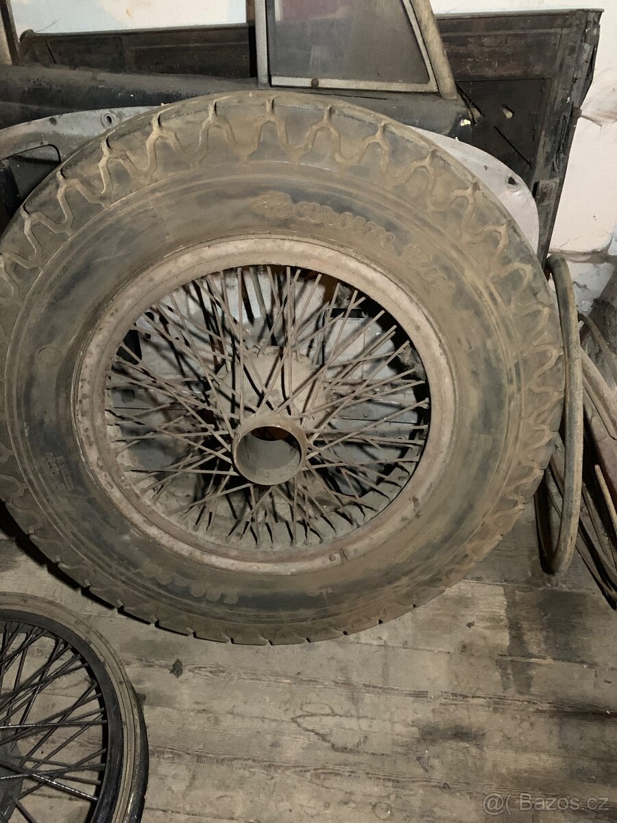 Austro Daimler ADR r.v. 1928-30 prodam hlinikovou kapotu , c - 11