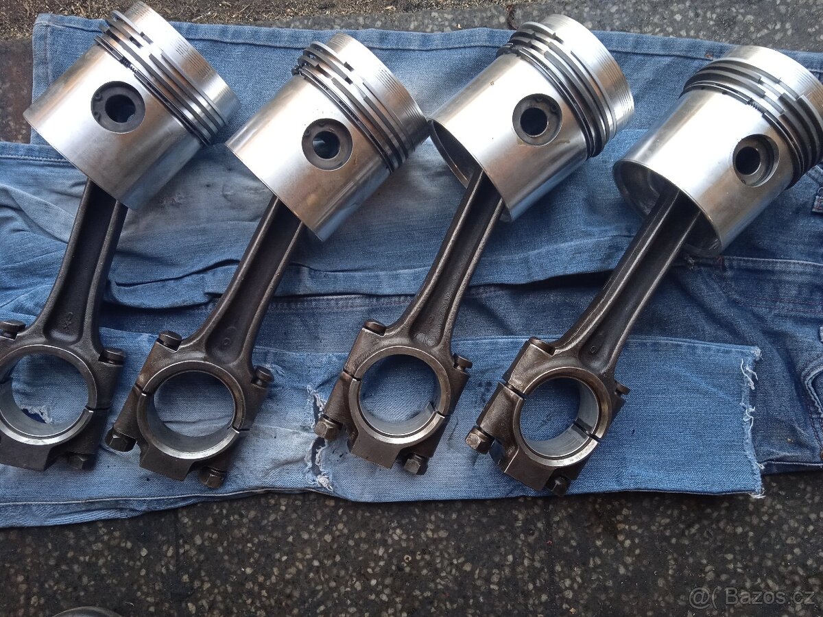 Prodám motor Zetor URI 6901 - 11