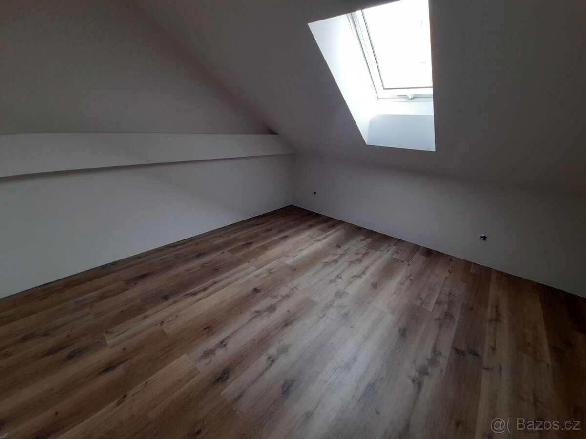 Prodej RD v Těšeticích - 11