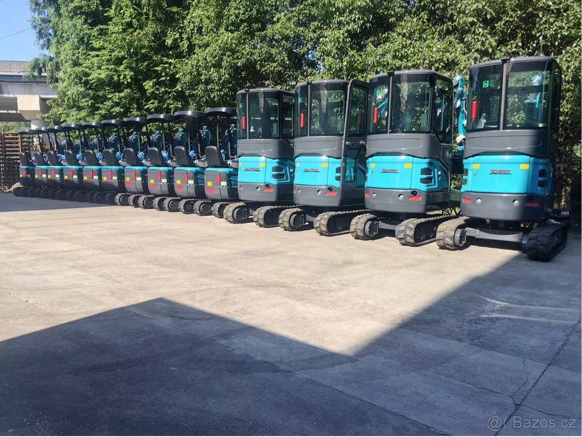 bagr, minibagr, motor Kubota - 11