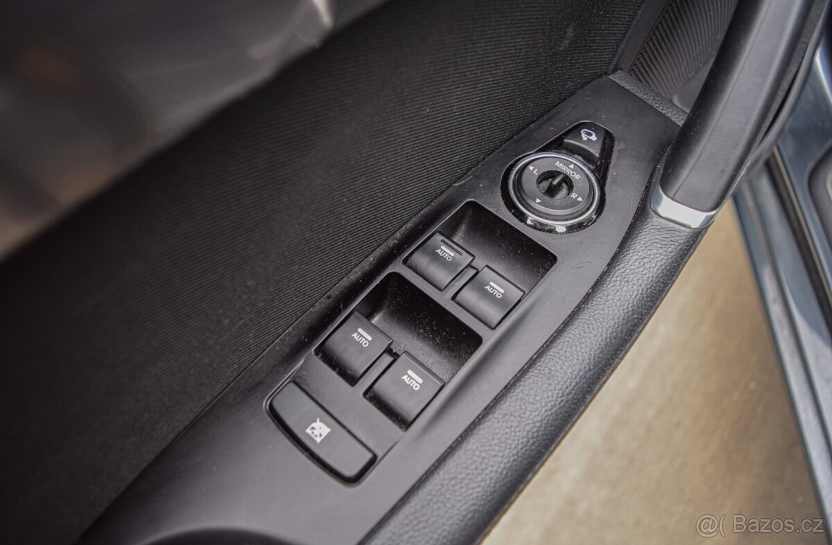 Hyundai i40 CW 1.6 GDI Style 2012 - 11