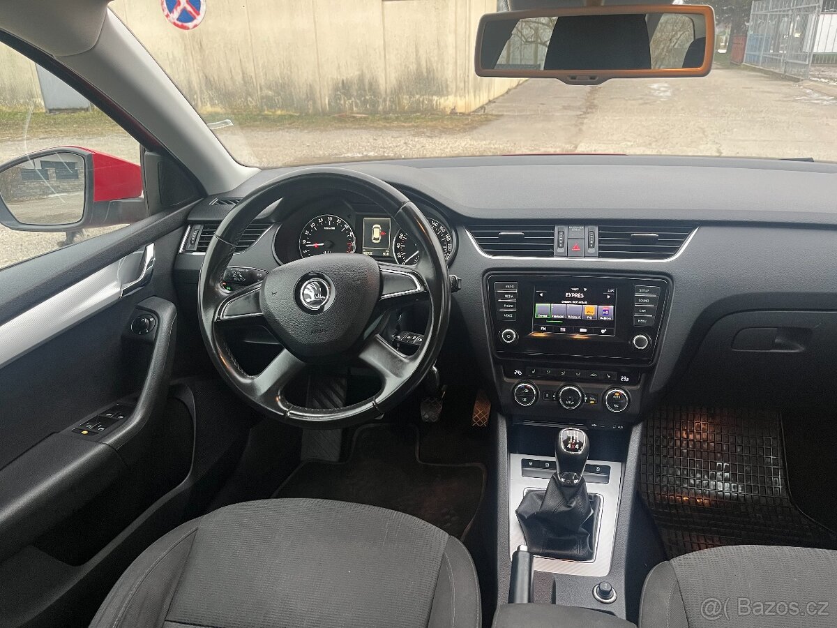 Škoda Octavia 1,6TDi 4x4 - 11