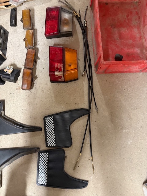 Škoda Faforit / Forman náhradní díly - 11