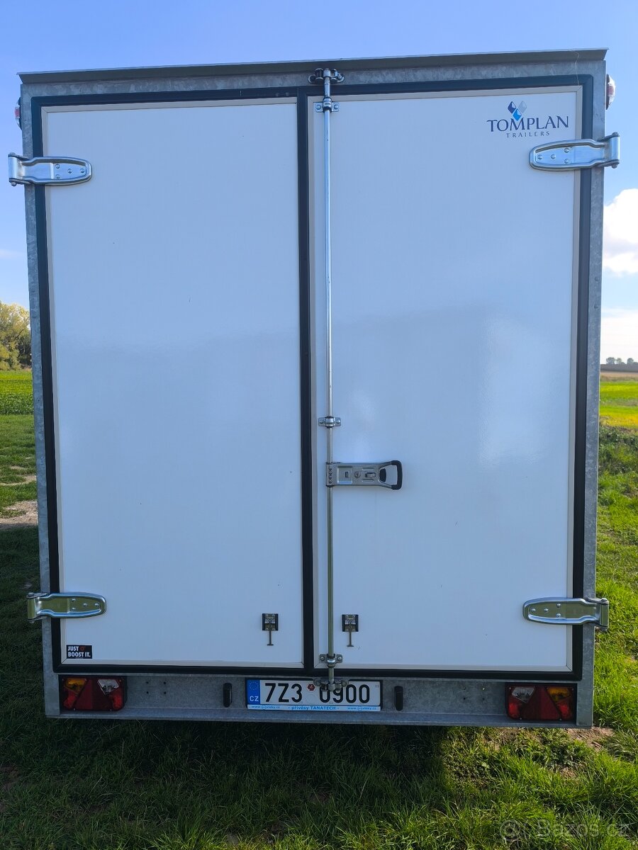 Skříňový přívěs - STAV NOVÉHO - 11