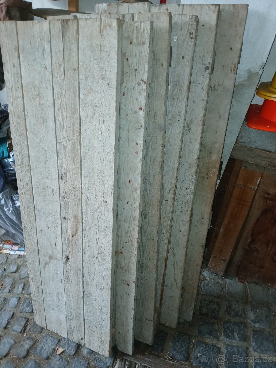 Prodám stolní spodní frézku,pilu - 11