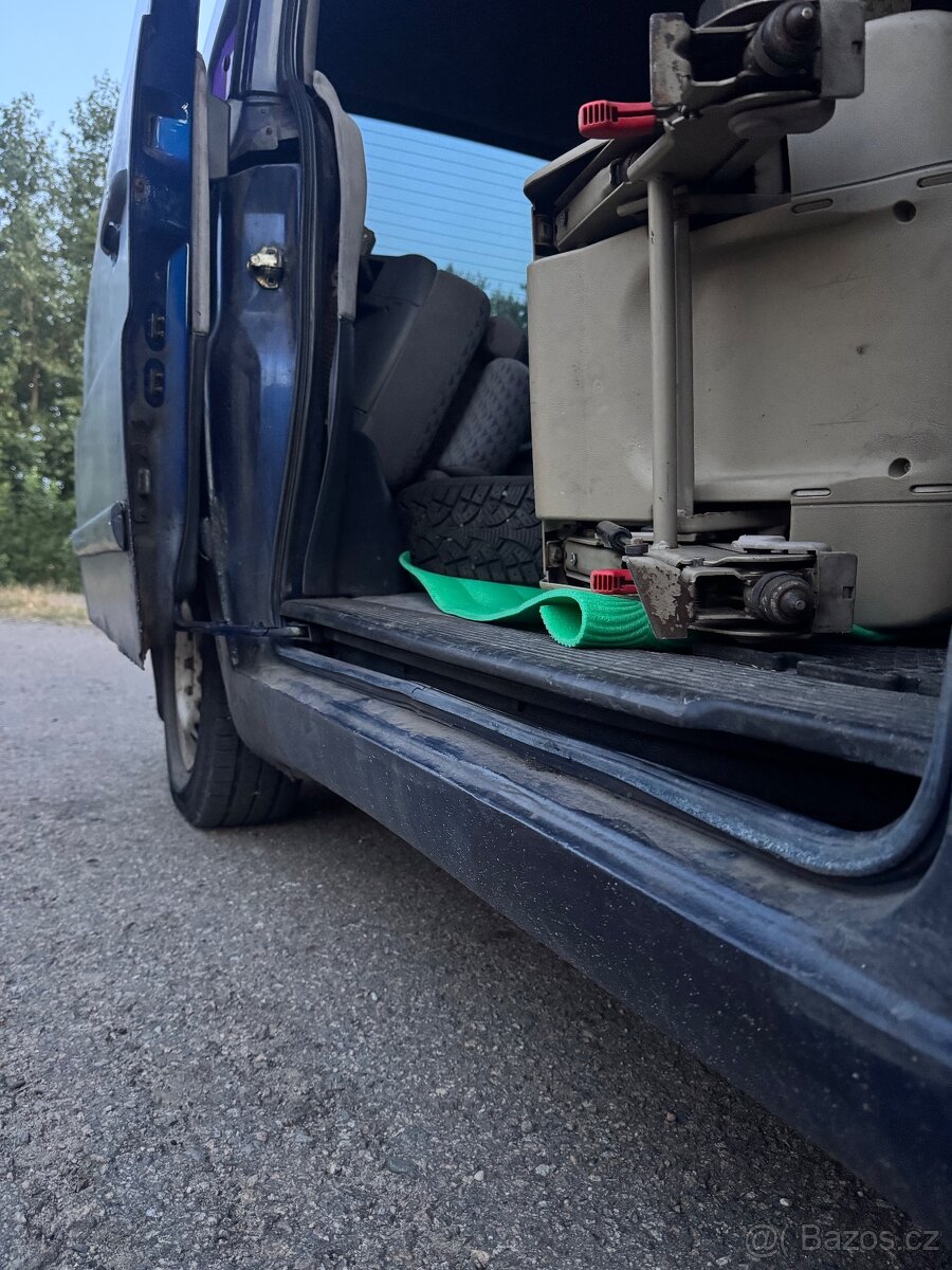 Mercedes Vito - 11